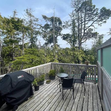 Brown'S Beach Guest Suite Ucluelet Exterior photo